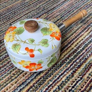 Vintage EJIRY enamel sauce pot